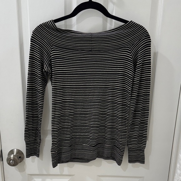 Lucky Brand Black and Cream Striped Long Sleeve Off the Shoulder Blouse - Picture 3 of 3